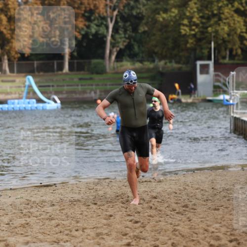 13.09.2026 - Stadtparktriathlon Mo-Foto http://msf.ph/oto/10257240 13.09.2026 10:55:13 Schwimmen 596, 610, 643 meine-sportfotos.de