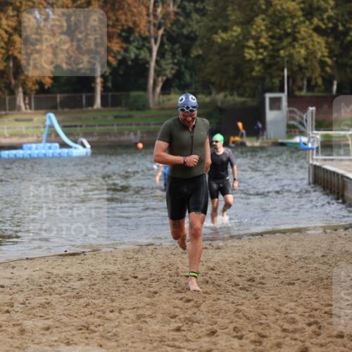 13.09.2026 - Stadtparktriathlon Mo-Foto http://msf.ph/oto/10257241 13.09.2026 10:55:14 Schwimmen 596, 610, 643 meine-sportfotos.de