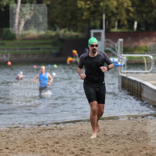 13.09.2026 - Stadtparktriathlon Mo-Foto http://msf.ph/oto/10257250 13.09.2026 10:55:18 Schwimmen 596, 610, 637, 643 meine-sportfotos.de