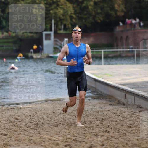 13.09.2026 - Stadtparktriathlon Mo-Foto http://msf.ph/oto/10257277 13.09.2026 10:55:28 Schwimmen 637 meine-sportfotos.de
