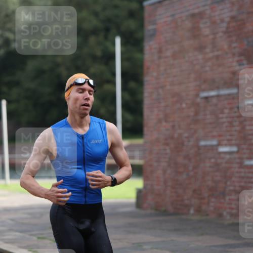 13.09.2026 - Stadtparktriathlon Mo-Foto http://msf.ph/oto/10257285 13.09.2026 10:55:30 Schwimmen 637 meine-sportfotos.de