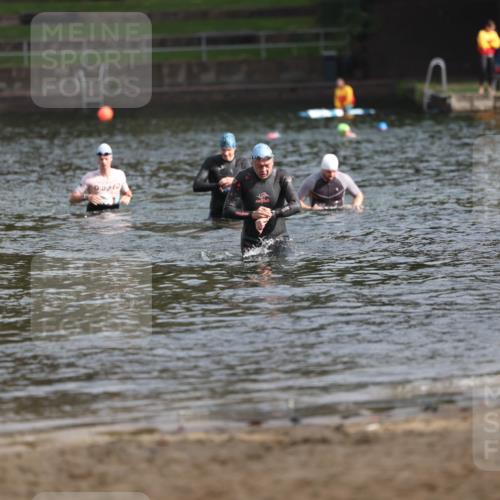 13.09.2026 - Stadtparktriathlon Mo-Foto http://msf.ph/oto/10257292 13.09.2026 10:55:34 Schwimmen  meine-sportfotos.de