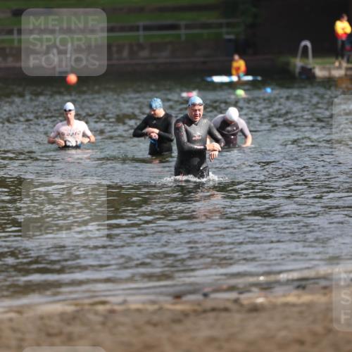 13.09.2026 - Stadtparktriathlon Mo-Foto http://msf.ph/oto/10257294 13.09.2026 10:55:35 Schwimmen  meine-sportfotos.de