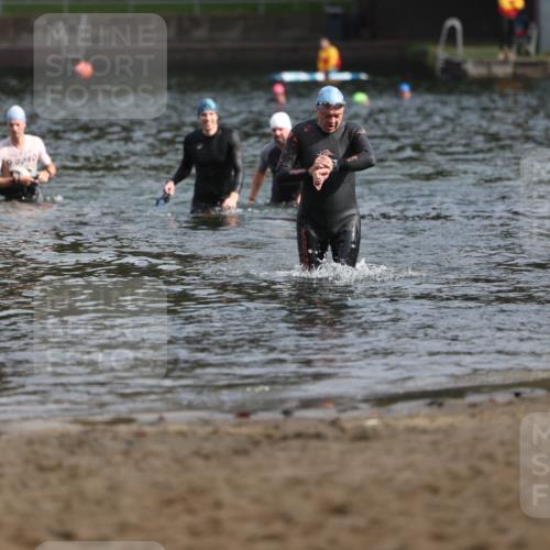 13.09.2026 - Stadtparktriathlon Mo-Foto http://msf.ph/oto/10257295 13.09.2026 10:55:39 Schwimmen 636 meine-sportfotos.de
