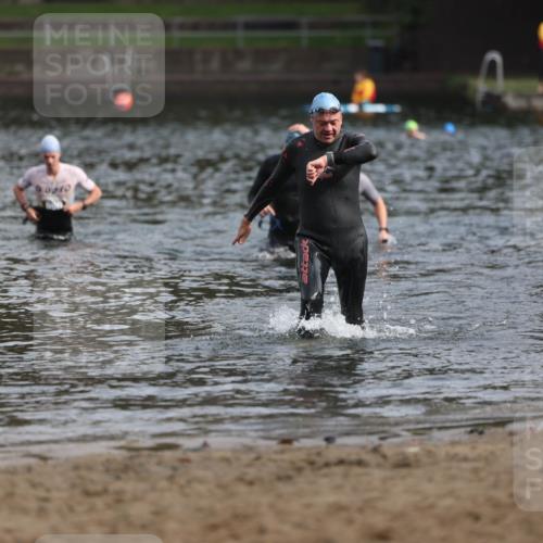 13.09.2026 - Stadtparktriathlon Mo-Foto http://msf.ph/oto/10257300 13.09.2026 10:55:41 Schwimmen 636 meine-sportfotos.de