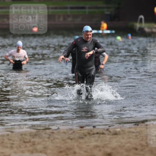 13.09.2026 - Stadtparktriathlon Mo-Foto http://msf.ph/oto/10257303 13.09.2026 10:55:42 Schwimmen 636 meine-sportfotos.de