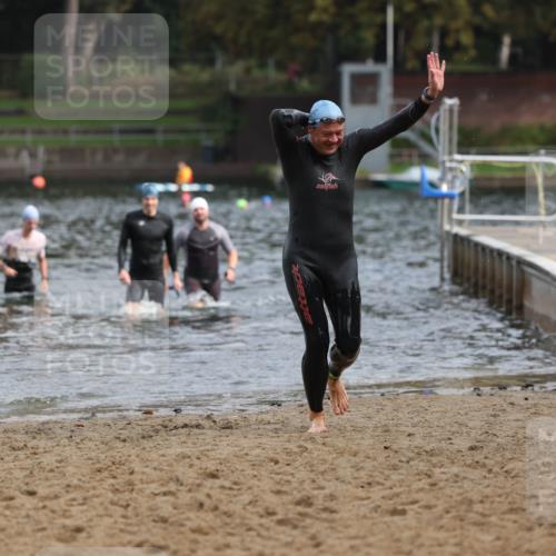 13.09.2026 - Stadtparktriathlon Mo-Foto http://msf.ph/oto/10257317 13.09.2026 10:55:47 Schwimmen 636, 642, 657, 690 meine-sportfotos.de