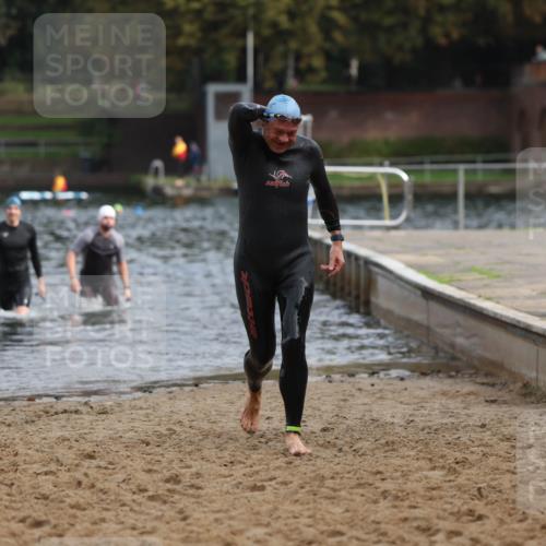 13.09.2026 - Stadtparktriathlon Mo-Foto http://msf.ph/oto/10257321 13.09.2026 10:55:48 Schwimmen 636, 642, 657, 690 meine-sportfotos.de
