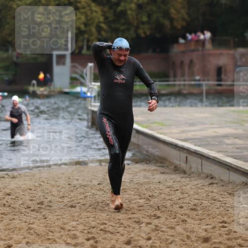 13.09.2026 - Stadtparktriathlon Mo-Foto http://msf.ph/oto/10257326 13.09.2026 10:55:49 Schwimmen 636, 642, 657, 690 meine-sportfotos.de