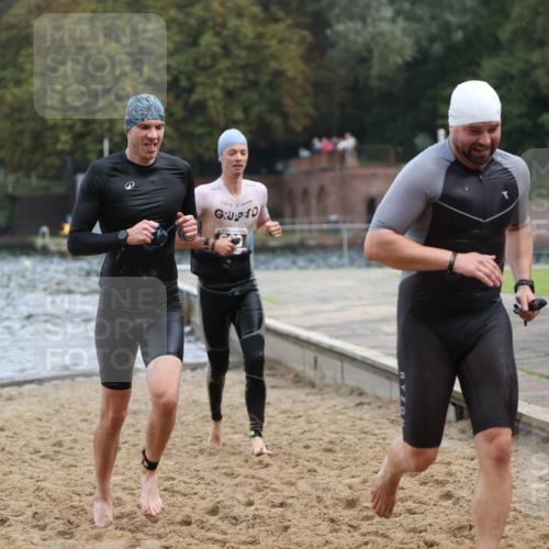 13.09.2026 - Stadtparktriathlon Mo-Foto http://msf.ph/oto/10257363 13.09.2026 10:55:59 Schwimmen 642, 657, 690 meine-sportfotos.de
