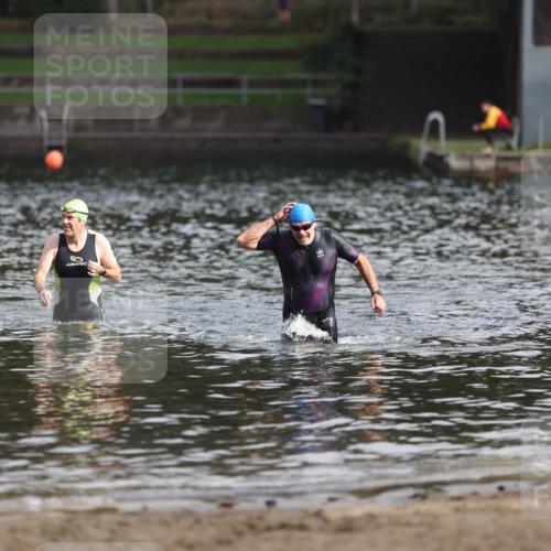 13.09.2026 - Stadtparktriathlon Mo-Foto http://msf.ph/oto/10257400 13.09.2026 10:57:01 Schwimmen  meine-sportfotos.de
