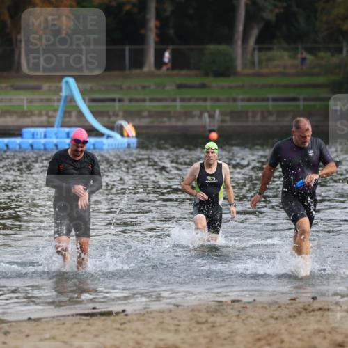 13.09.2026 - Stadtparktriathlon Mo-Foto http://msf.ph/oto/10257408 13.09.2026 10:57:08 Schwimmen 612, 653, 658 meine-sportfotos.de