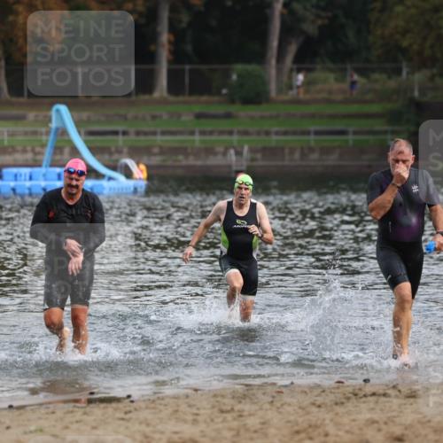13.09.2026 - Stadtparktriathlon Mo-Foto http://msf.ph/oto/10257411 13.09.2026 10:57:09 Schwimmen 612, 653, 658 meine-sportfotos.de