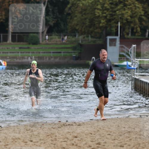 13.09.2026 - Stadtparktriathlon Mo-Foto http://msf.ph/oto/10257415 13.09.2026 10:57:11 Schwimmen 612, 653, 658 meine-sportfotos.de