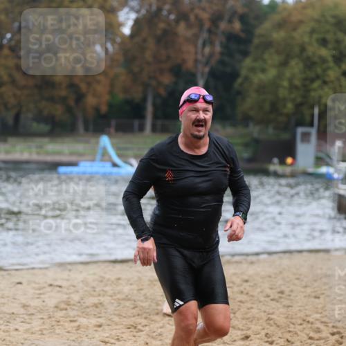 13.09.2026 - Stadtparktriathlon Mo-Foto http://msf.ph/oto/10257466 13.09.2026 10:57:17 Schwimmen 612, 653, 658 meine-sportfotos.de
