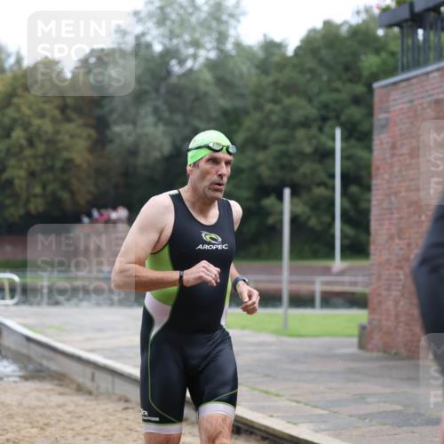 13.09.2026 - Stadtparktriathlon Mo-Foto http://msf.ph/oto/10257486 13.09.2026 10:57:20 Schwimmen 612, 653, 658 meine-sportfotos.de