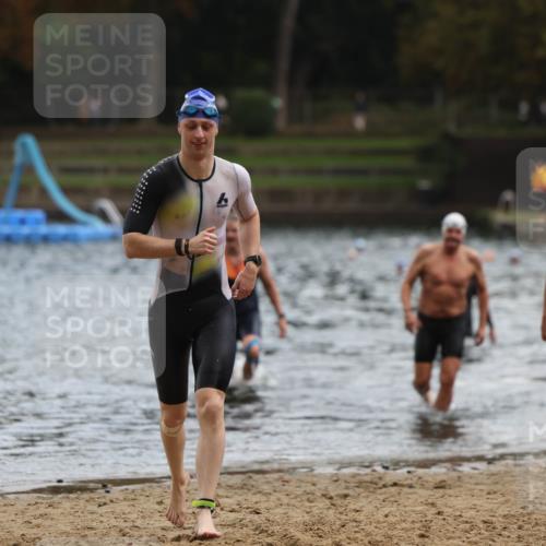 13.09.2026 - Stadtparktriathlon Mo-Foto http://msf.ph/oto/10257506 13.09.2026 11:33:30 Schwimmen 831, 851, 899, 938, 948 meine-sportfotos.de