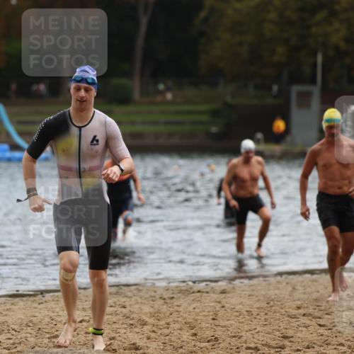 13.09.2026 - Stadtparktriathlon Mo-Foto http://msf.ph/oto/10257513 13.09.2026 11:33:31 Schwimmen 831, 851, 899, 938, 948 meine-sportfotos.de