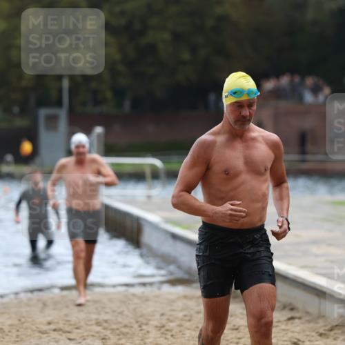 13.09.2026 - Stadtparktriathlon Mo-Foto http://msf.ph/oto/10257522 13.09.2026 11:33:35 Schwimmen 831, 851, 899, 938, 948 meine-sportfotos.de