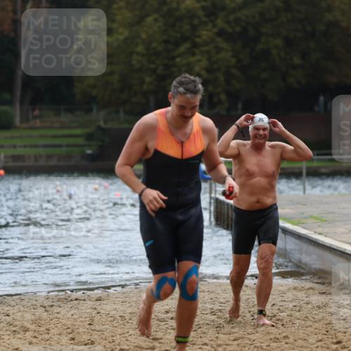 13.09.2026 - Stadtparktriathlon Mo-Foto http://msf.ph/oto/10257532 13.09.2026 11:33:37 Schwimmen 831, 899, 938, 948 meine-sportfotos.de