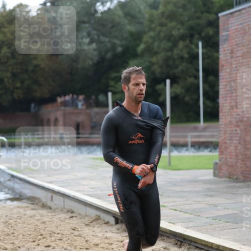 13.09.2026 - Stadtparktriathlon Mo-Foto http://msf.ph/oto/10257558 13.09.2026 11:33:44 Schwimmen 938, 948 meine-sportfotos.de