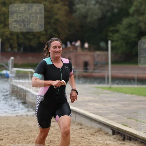 13.09.2026 - Stadtparktriathlon Mo-Foto http://msf.ph/oto/10257575 13.09.2026 11:09:41 Schwimmen 774 meine-sportfotos.de