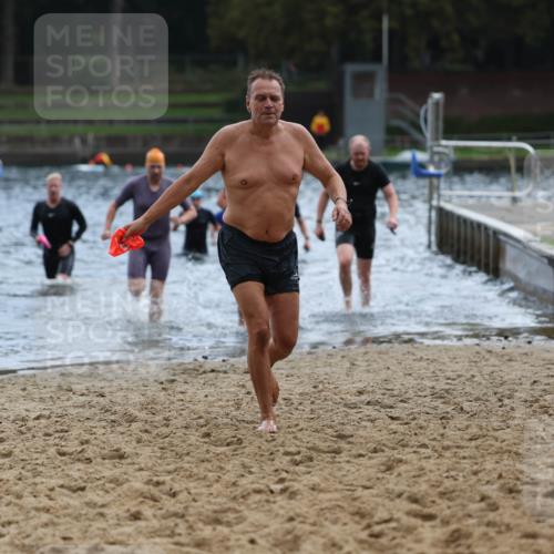 13.09.2026 - Stadtparktriathlon Mo-Foto http://msf.ph/oto/10257577 13.09.2026 11:34:23 Schwimmen 849, 854, 856, 863, 887, 934 meine-sportfotos.de
