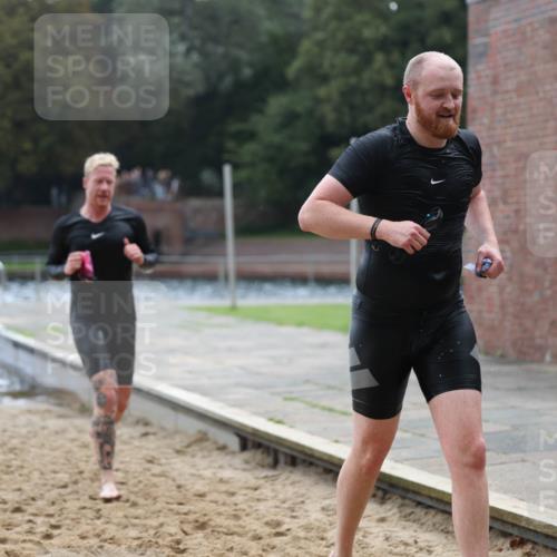 13.09.2026 - Stadtparktriathlon Mo-Foto http://msf.ph/oto/10257626 13.09.2026 11:34:32 Schwimmen 854, 856, 863, 920, 925, 928, 934 meine-sportfotos.de
