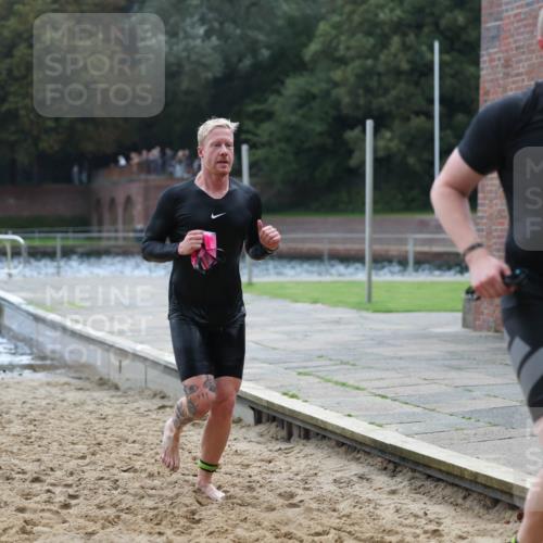 13.09.2026 - Stadtparktriathlon Mo-Foto http://msf.ph/oto/10257627 13.09.2026 11:34:33 Schwimmen 854, 856, 863, 920, 925, 928, 934 meine-sportfotos.de