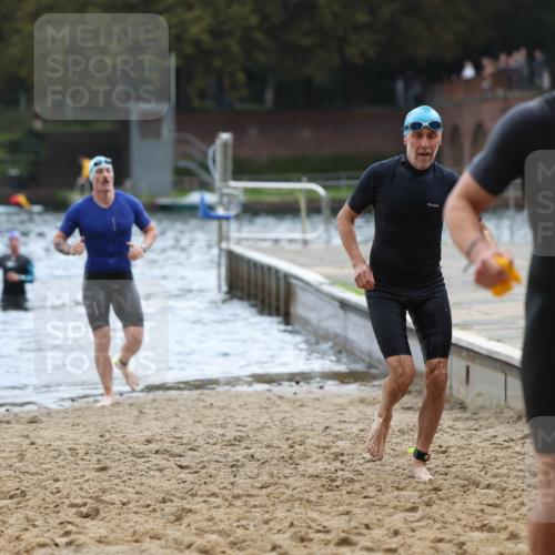 13.09.2026 - Stadtparktriathlon Mo-Foto http://msf.ph/oto/10257656 13.09.2026 11:34:39 Schwimmen 878, 920, 925, 928 meine-sportfotos.de