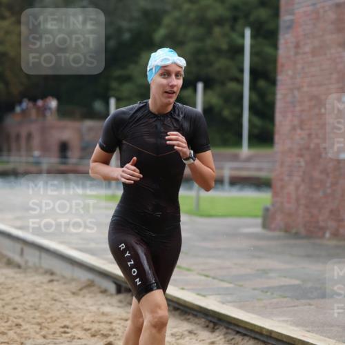 13.09.2026 - Stadtparktriathlon Mo-Foto http://msf.ph/oto/10257662 13.09.2026 11:10:36 Schwimmen 718 meine-sportfotos.de