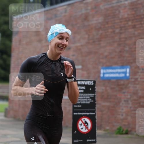 13.09.2026 - Stadtparktriathlon Mo-Foto http://msf.ph/oto/10257668 13.09.2026 11:10:36 Schwimmen 718 meine-sportfotos.de