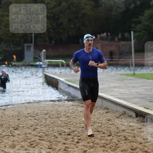 13.09.2026 - Stadtparktriathlon Mo-Foto http://msf.ph/oto/10257676 13.09.2026 11:34:42 Schwimmen 878, 920, 925, 928 meine-sportfotos.de