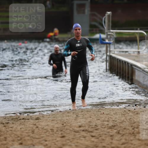 13.09.2026 - Stadtparktriathlon Mo-Foto http://msf.ph/oto/10257695 13.09.2026 11:34:47 Schwimmen 878, 880, 920 meine-sportfotos.de