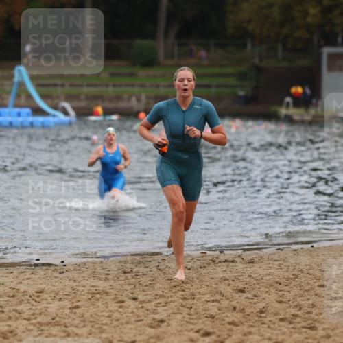 13.09.2026 - Stadtparktriathlon Mo-Foto http://msf.ph/oto/10257726 13.09.2026 11:10:58 Schwimmen 735, 754 meine-sportfotos.de
