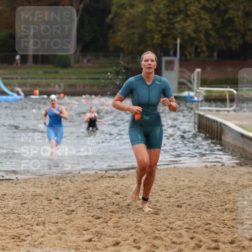 13.09.2026 - Stadtparktriathlon Mo-Foto http://msf.ph/oto/10257737 13.09.2026 11:11:00 Schwimmen 735, 754, 770 meine-sportfotos.de
