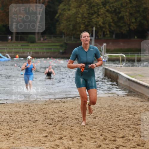 13.09.2026 - Stadtparktriathlon Mo-Foto http://msf.ph/oto/10257741 13.09.2026 11:11:00 Schwimmen 735, 754, 770 meine-sportfotos.de