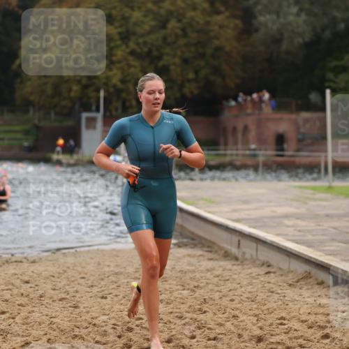 13.09.2026 - Stadtparktriathlon Mo-Foto http://msf.ph/oto/10257746 13.09.2026 11:11:01 Schwimmen 735, 754, 770 meine-sportfotos.de