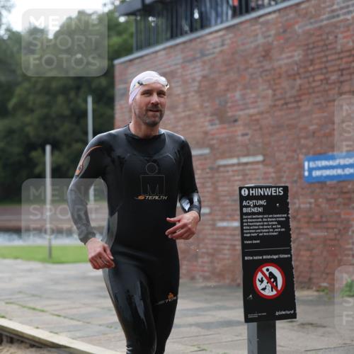 13.09.2026 - Stadtparktriathlon Mo-Foto http://msf.ph/oto/10257760 13.09.2026 11:35:03 Schwimmen 880 meine-sportfotos.de