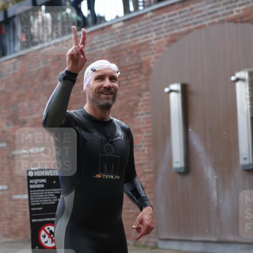 13.09.2026 - Stadtparktriathlon Mo-Foto http://msf.ph/oto/10257765 13.09.2026 11:35:03 Schwimmen 880 meine-sportfotos.de