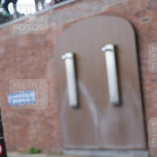 13.09.2026 - Stadtparktriathlon Mo-Foto http://msf.ph/oto/10257770 13.09.2026 11:35:04 Schwimmen 880 meine-sportfotos.de
