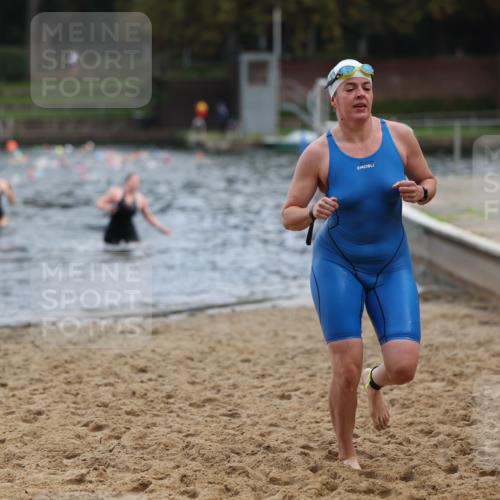 13.09.2026 - Stadtparktriathlon Mo-Foto http://msf.ph/oto/10257774 13.09.2026 11:11:04 Schwimmen 735, 754, 760, 770 meine-sportfotos.de