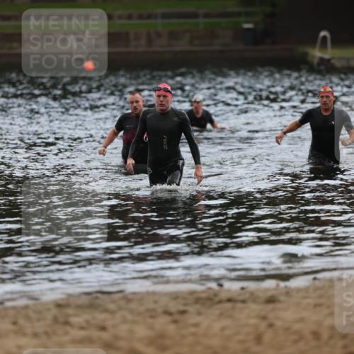 13.09.2026 - Stadtparktriathlon Mo-Foto http://msf.ph/oto/10257780 13.09.2026 11:36:21 Schwimmen  meine-sportfotos.de