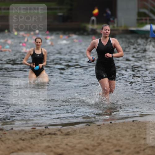 13.09.2026 - Stadtparktriathlon Mo-Foto http://msf.ph/oto/10257791 13.09.2026 11:11:08 Schwimmen 754, 760, 770 meine-sportfotos.de