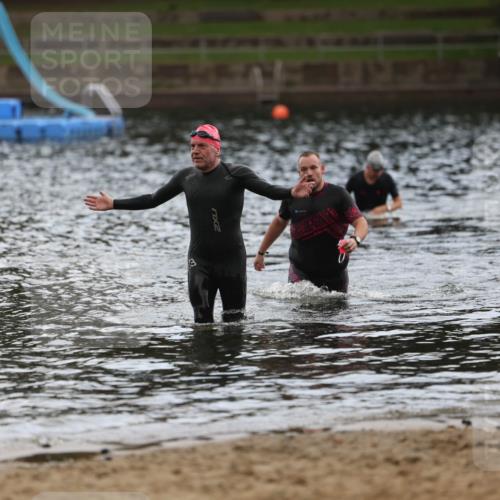 13.09.2026 - Stadtparktriathlon Mo-Foto http://msf.ph/oto/10257803 13.09.2026 11:36:26 Schwimmen 832, 852, 861 meine-sportfotos.de