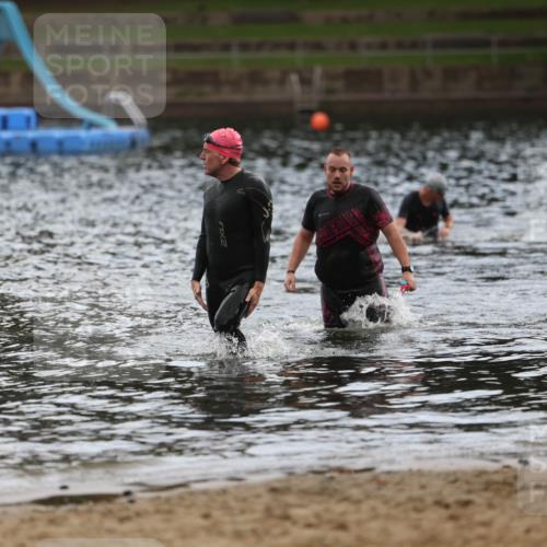 13.09.2026 - Stadtparktriathlon Mo-Foto http://msf.ph/oto/10257806 13.09.2026 11:36:26 Schwimmen 832, 852, 861 meine-sportfotos.de