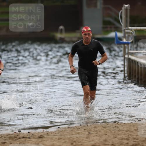 13.09.2026 - Stadtparktriathlon Mo-Foto http://msf.ph/oto/10257823 13.09.2026 11:36:30 Schwimmen 832, 852, 861 meine-sportfotos.de