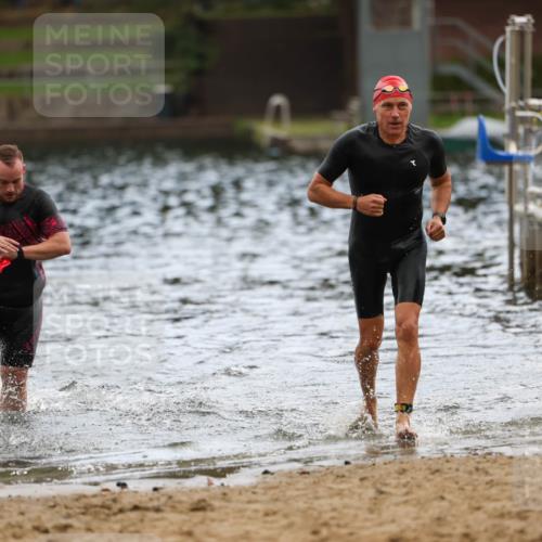 13.09.2026 - Stadtparktriathlon Mo-Foto http://msf.ph/oto/10257826 13.09.2026 11:36:30 Schwimmen 832, 852, 861 meine-sportfotos.de