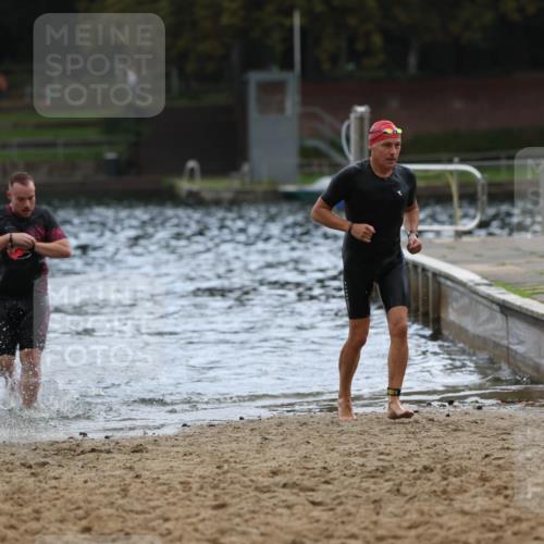 13.09.2026 - Stadtparktriathlon Mo-Foto http://msf.ph/oto/10257833 13.09.2026 11:36:32 Schwimmen 832, 852, 861 meine-sportfotos.de