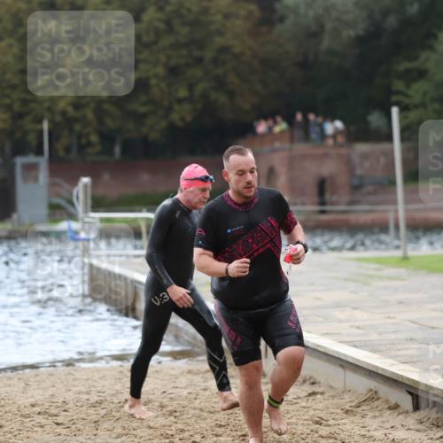 13.09.2026 - Stadtparktriathlon Mo-Foto http://msf.ph/oto/10257853 13.09.2026 11:36:37 Schwimmen 832, 852, 861, 902 meine-sportfotos.de